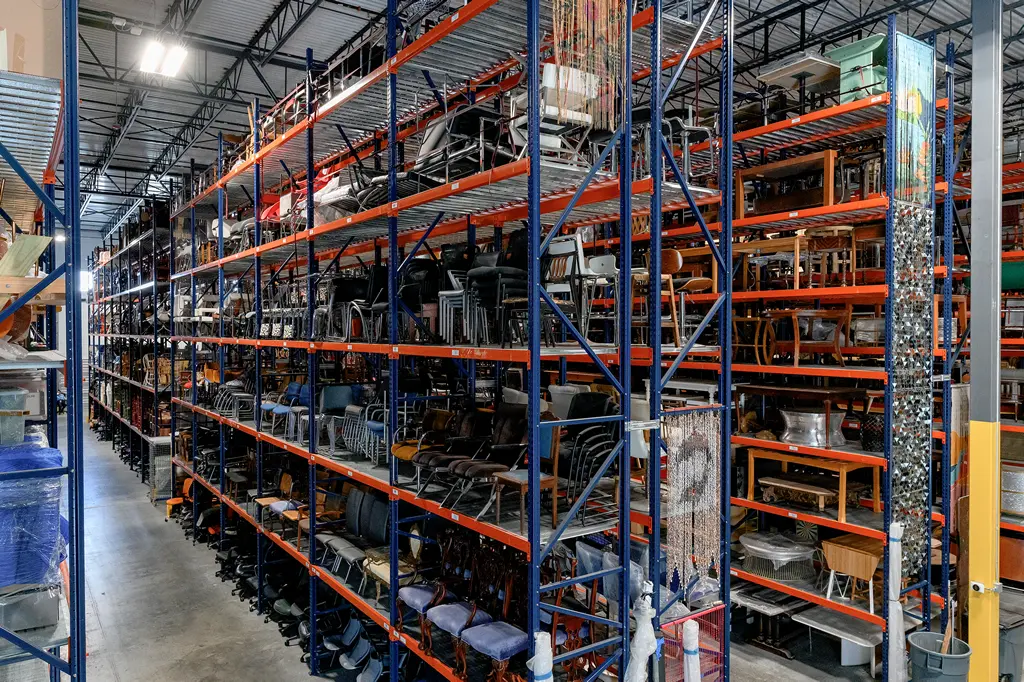 BRING YOUR VISION TO LIFE WITH OUR PROP RENTAL SERVICES!