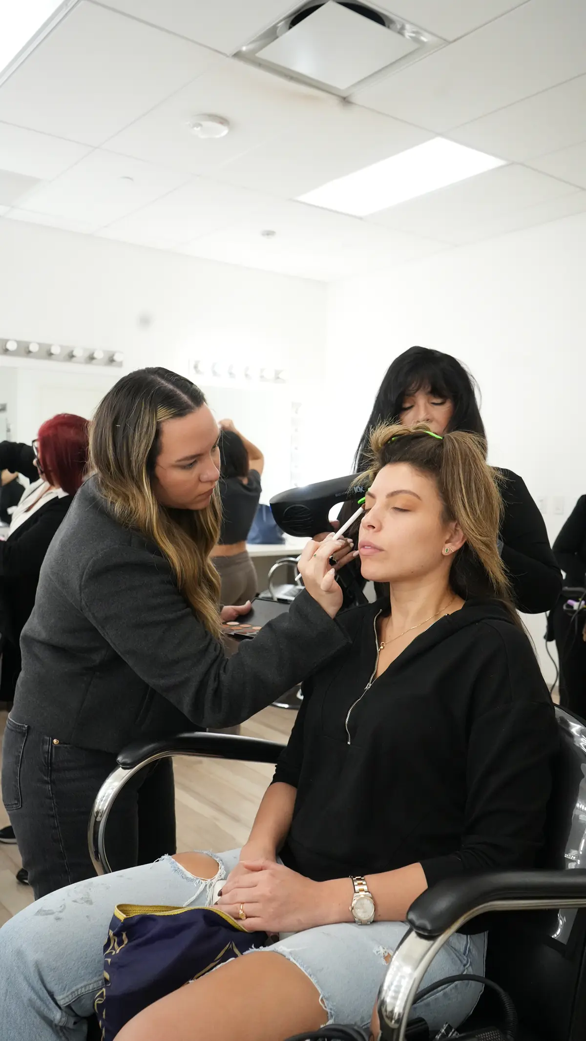 Wardrobe & Hair & Makeup Service